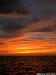 Beatiful sunset after a beatiful diving day. Cerralvo isl... by Ramón Domínguez 